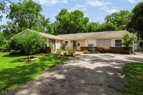 7105 Hague Rd, Indianapolis, IN 46256