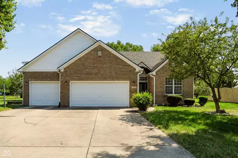 541 Ironridge Ct, Indianapolis, IN 46239