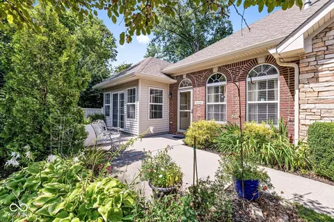 11156 Easy St, Fishers, IN 46038