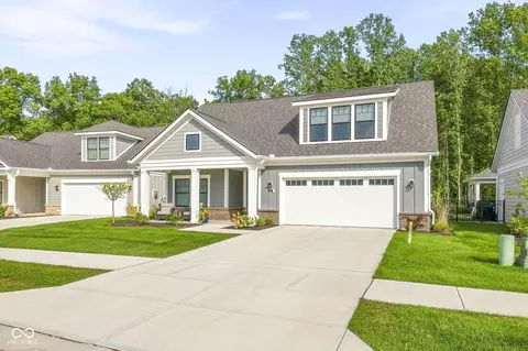 6891 Acadia Ln, Zionsville, IN 46077