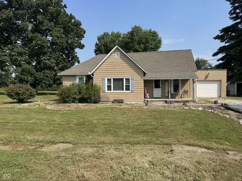 52 Park W, Bloomingdale, IN 47832