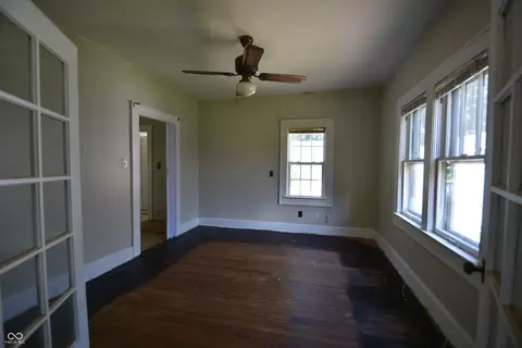 Living - 2016 Spring St, New Castle, IN 47362 photo 3 of 3