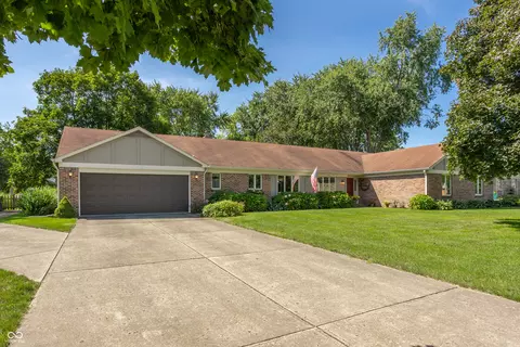 1811 Mimosa Ln, Anderson, IN 46011