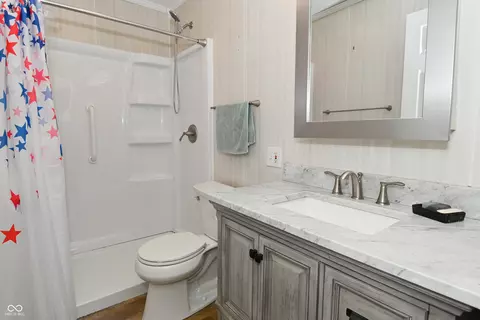 Bath - 304 E Park, Plainfield, IN 46168 photo 2 of 2