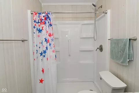 Bath - 304 E Park, Plainfield, IN 46168 photo 1 of 2