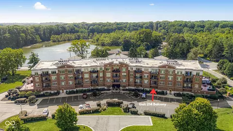 20971 Shoreline Ct #214, Noblesville, IN 46062