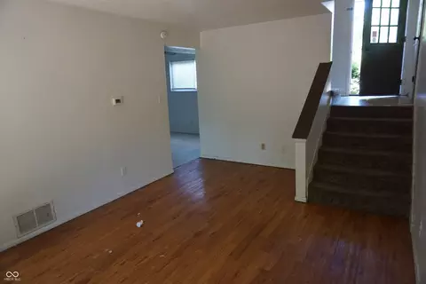 Living - 4635 W Sunset Ave, Bloomington, IN 47403 photo 2 of 3