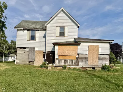 321 W 22nd St, Anderson, IN 46016