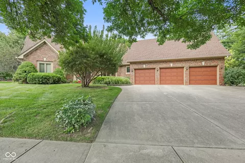 420 Austin Ln, Greenwood, IN 46142