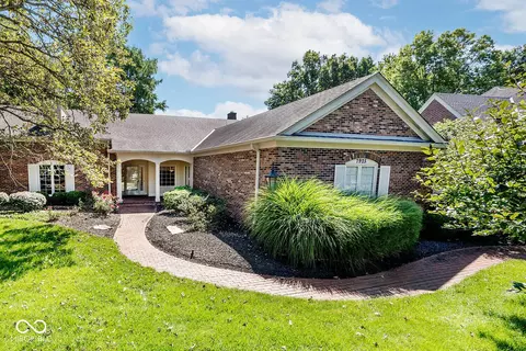 7925 Beaumont Green East Dr, Indianapolis, IN 46250