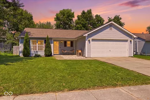 1032 Highpointe Blvd, Shelbyville, IN 46176