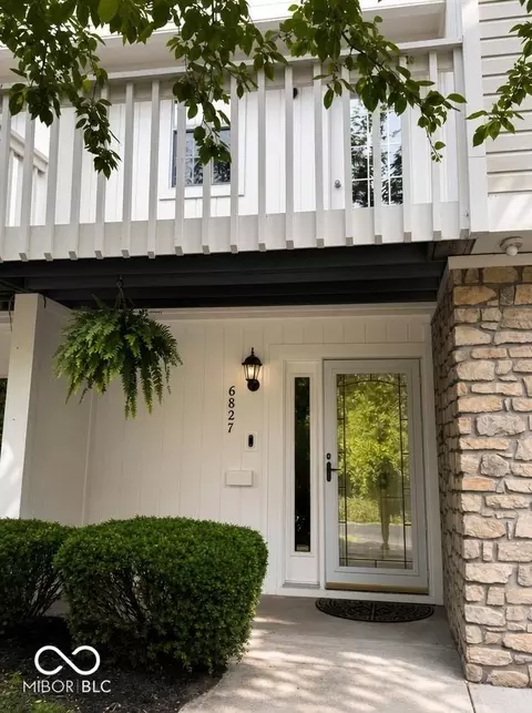6827 Shore Island Dr, Indianapolis, IN 46220
