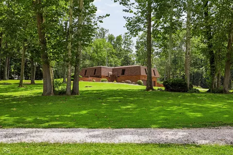 4222 E County Road 1000 S, Cloverdale, IN 46120