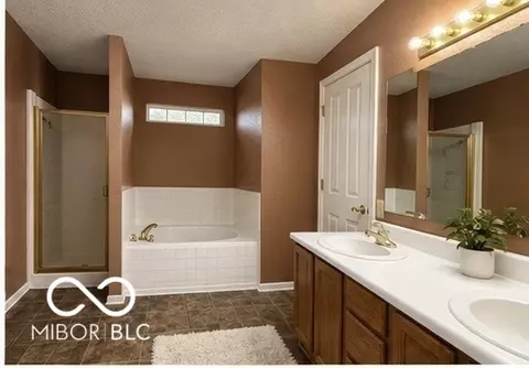 11031 Springtree Pl, Indianapolis, IN 46239 photo 6