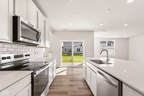 Kitchen - 2597 Pearson Pkwy, Plainfield, IN 46168 photo 4 of 4