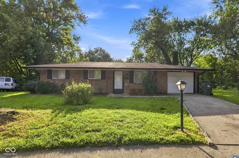 6107 Monarch Cir, Indianapolis, IN 46224