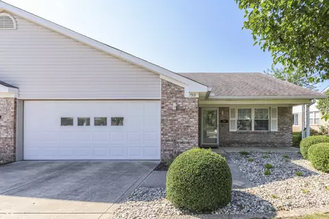 7913 Park Ward Pl, Indianapolis, IN 46259