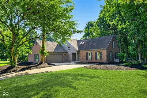 1115 Indianpipe Ln, Zionsville, IN 46077