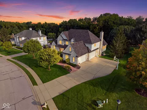 6106 Whitetail Run, Greenwood, IN 46143