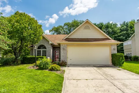 7845 Shannon Lakes Way, Indianapolis, IN 46217