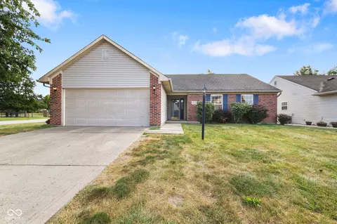 8343 Crosser Dr, Indianapolis, IN 46237