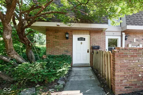 1352 Tishman Ln, Indianapolis, IN 46260