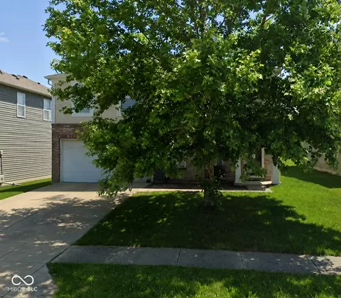 8321 Wheatfield Dr, Camby, IN 46113
