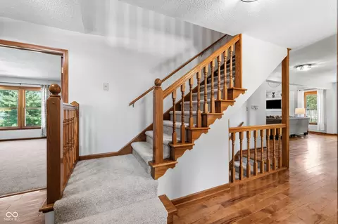 Entry Way - 2135 Bobby Ct, Plainfield, IN 46168 photo 2 of 6