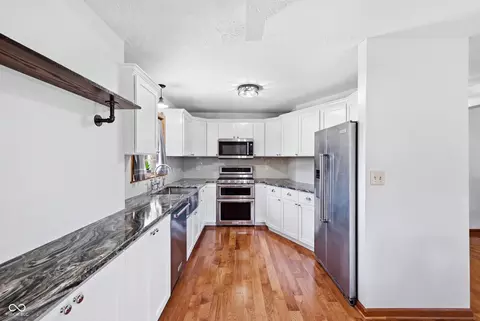 Kitchen - 2135 Bobby Ct, Plainfield, IN 46168 photo 1 of 3