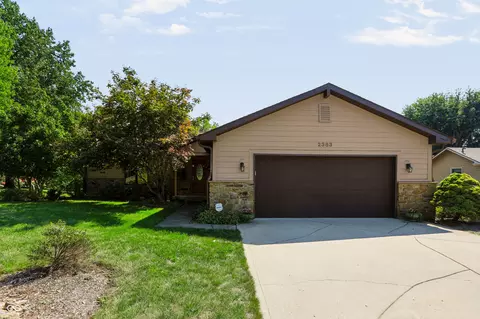 2383 Debbie Dr, Greenwood, IN 46143
