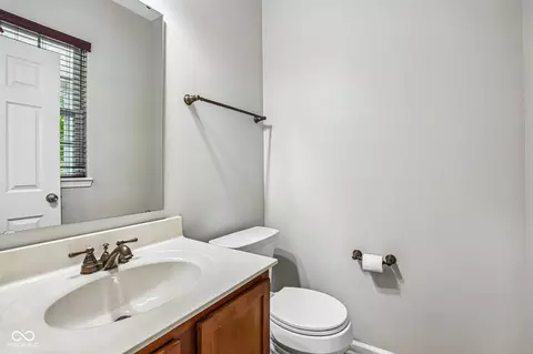Bath - 13063 E 131st St, Fishers, IN 46037 photo 1 of 3