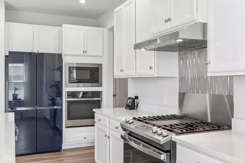 Kitchen - 2536 Dorset Dr, Plainfield, IN 46168 photo 5 of 12