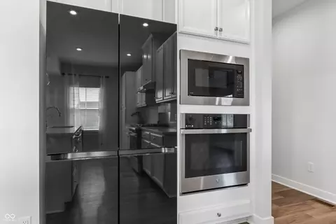 Kitchen - 2536 Dorset Dr, Plainfield, IN 46168 photo 11 of 12