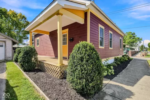Exterior - 521 8th St, Columbus, IN 47201 photo 4 of 5