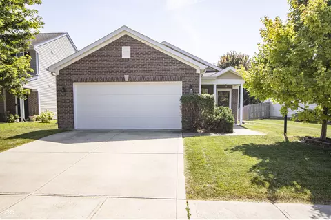 19398 Links Ln, Noblesville, IN 46062