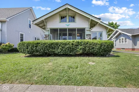 190 N Brewer St, Greenwood, IN 46142