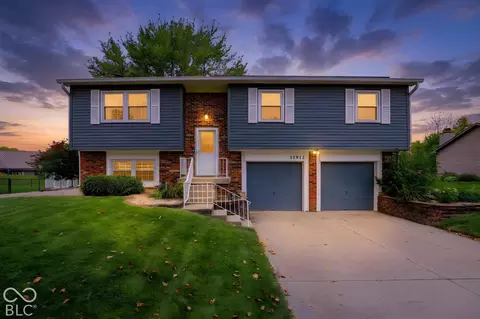 11912 Wainwright Blvd, Fishers, IN 46038