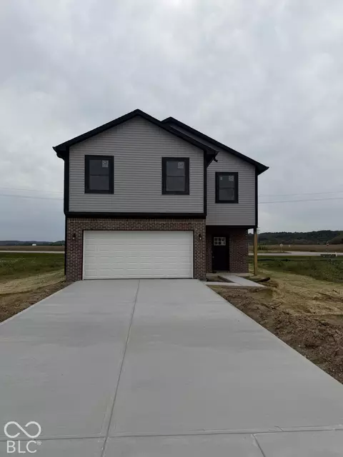 1259 Landen Trl, Martinsville, IN 46151