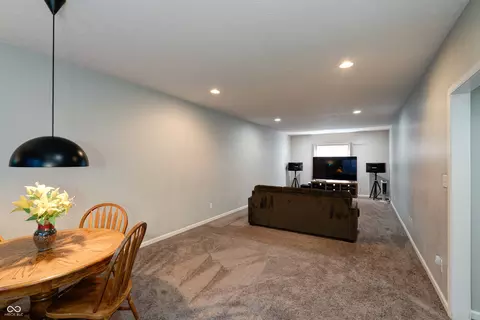 Living - 2291 Solidago Dr, Plainfield, IN 46168 photo 6 of 8