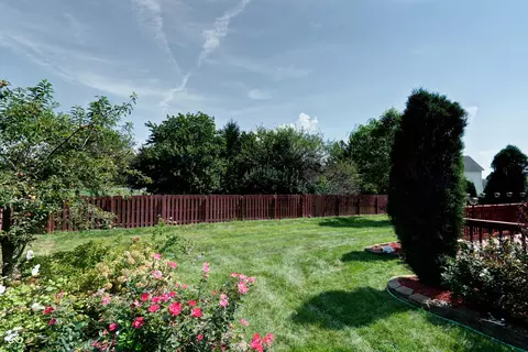 Exterior - 2291 Solidago Dr, Plainfield, IN 46168 photo 11 of 12