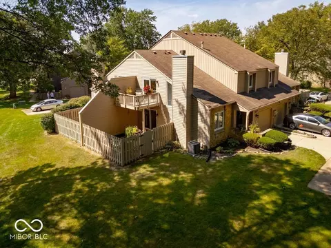 517 Conner Creek Dr, Fishers, IN 46038