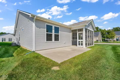 Exterior - 4727 Lilac Dr, Plainfield, IN 46168 photo 11 of 14