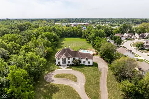 11575 Freeport Dr, Carmel, IN 46032