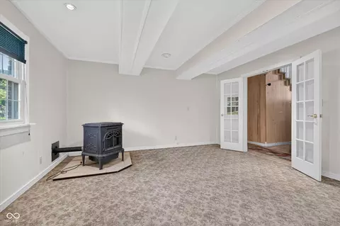 Living - 3146 Market St, Pendleton, IN 46064 photo 3 of 3