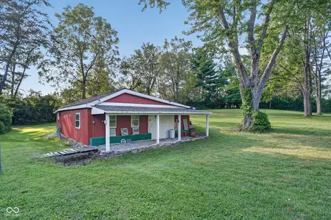 Exterior - 3146 Market St, Pendleton, IN 46064 photo 9 of 14