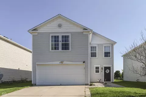 910 Highpointe Blvd, Shelbyville, IN 46176