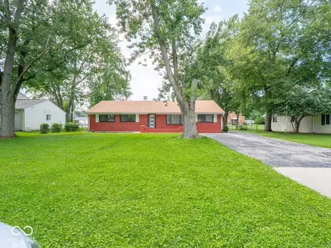1234 Cherryfield Ln, Greenwood, IN 46142