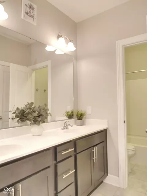 Bath - 13209 E 131st St, Fishers, IN 46037 photo 3 of 5