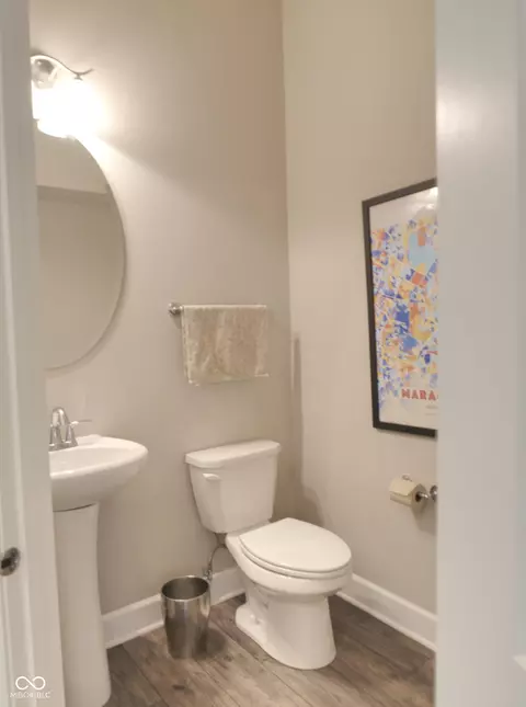 Bath - 13209 E 131st St, Fishers, IN 46037 photo 1 of 5