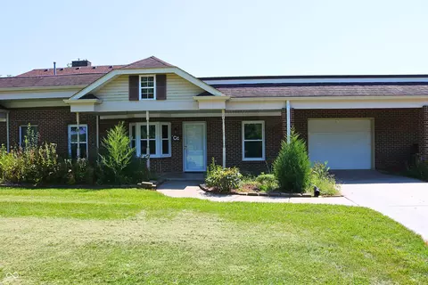 2126 W Black Creek Valley Rd #C, Crawfordsville, IN 47933